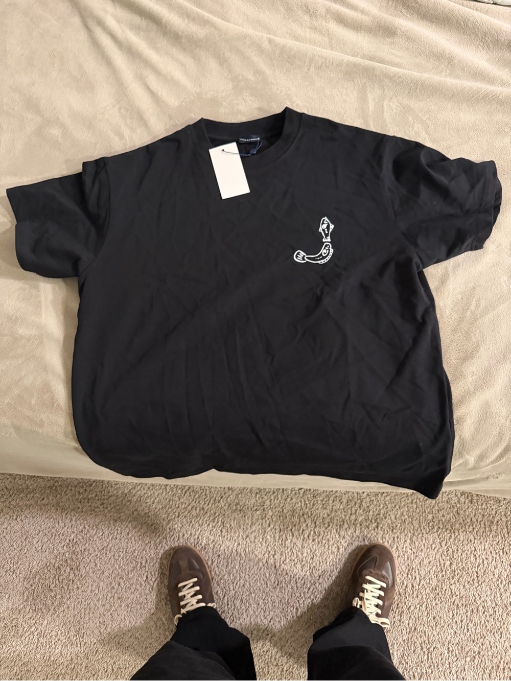 Jacquemus Black Short-Sleeve Crewneck T-Shirt with White Graphic - Picture 2 of 4